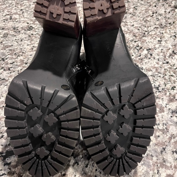 Vince Camuto Booties Size 9 - Picture 4 of 4